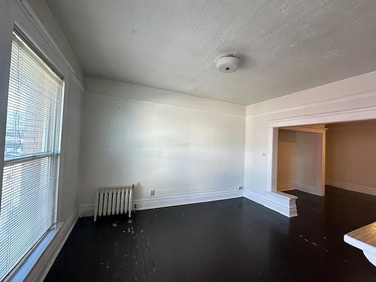 1059 N State St — Photo 3
