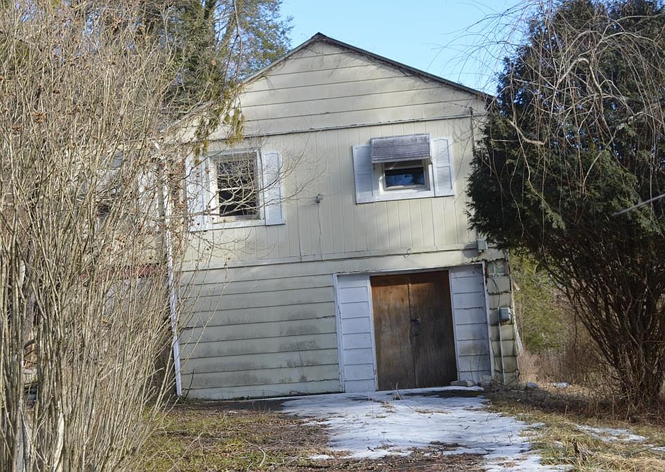 1st image of 123 Mitchell Valley Dr