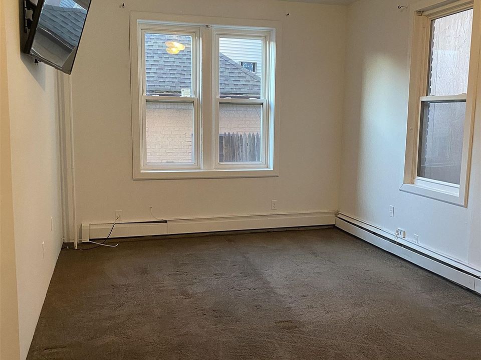 1st image of 6021 Boulevard #2-3