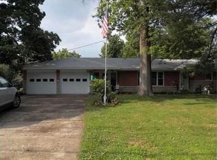 5001 Hogue Rd, Evansville, IN 47712