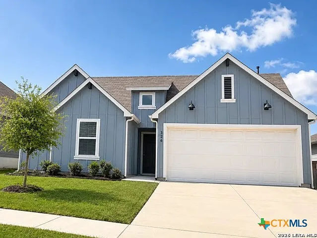 3 bed, 2.0 bath, 1428 sqft, $2,300 — Photo 1