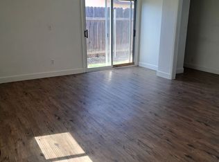 1920 N 11th Ave UNIT B, Hanford, CA 93230