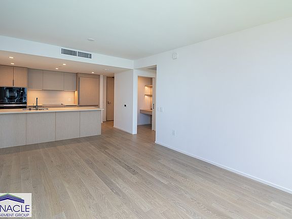 5th image of 333 Ward Ave #1704