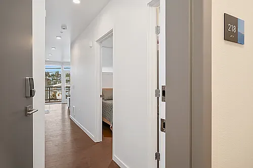 Flow Eastlake Apartments — Photo 62
