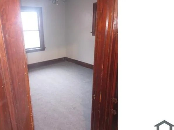 5520 Goodfellow Blvd, Saint Louis, MO 63136