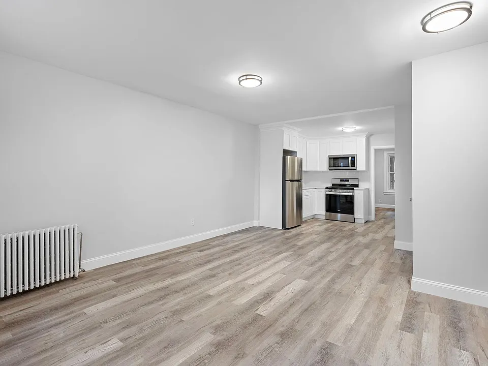 183 Belmont Ave #1