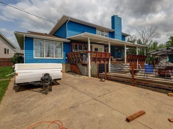 710 Bankview Close, Drumheller, AB T0J 0Y6