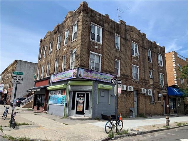 2nd image of 1723 Bath Ave