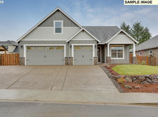 157 W 16th St, La Center, WA 98629