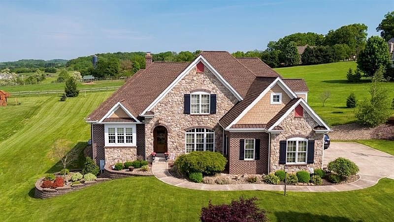 1st image of 736 Lindwood Dr