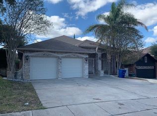 8904 Cornell Dr, Laredo, TX 78045