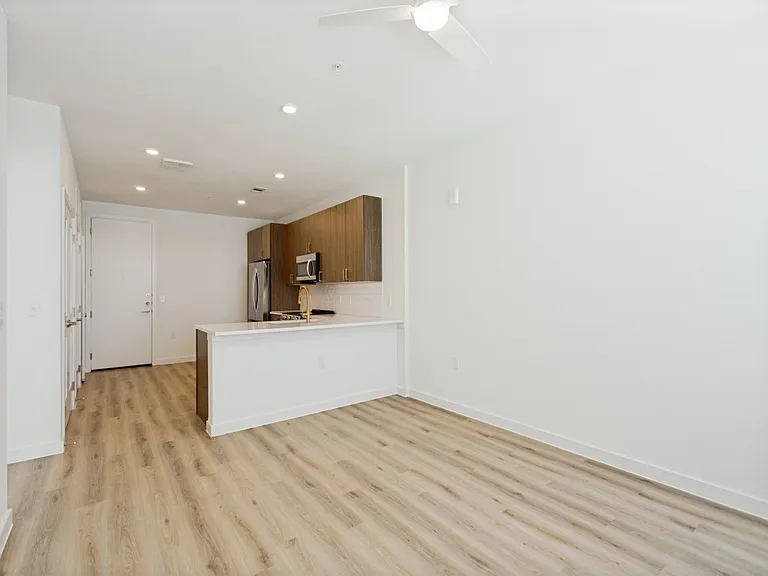Crestview Heights — Photo 12