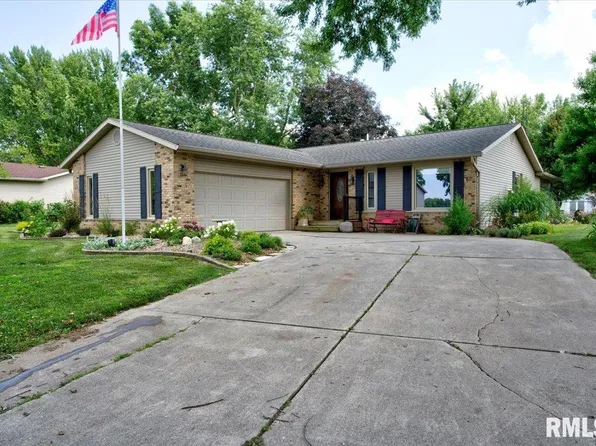 41 Merlin Dr, Rochester, IL 62563