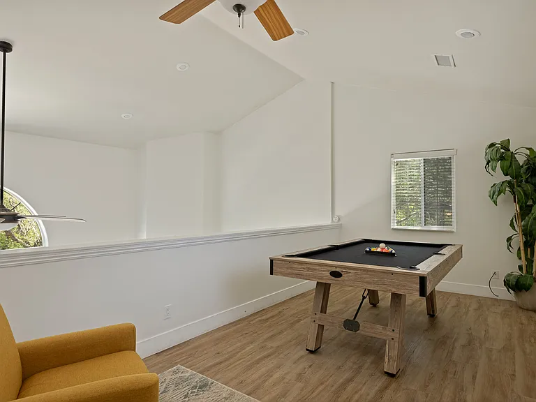 1498 Deer Way Dr — Photo 19