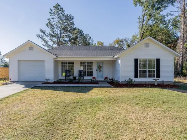 270 Mustang Rd, Douglas, GA 31533