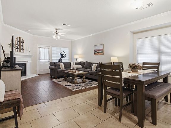 3rd image of 5913 Ozark Dr