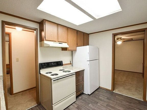 4th image of 4727 Walden Cir #152