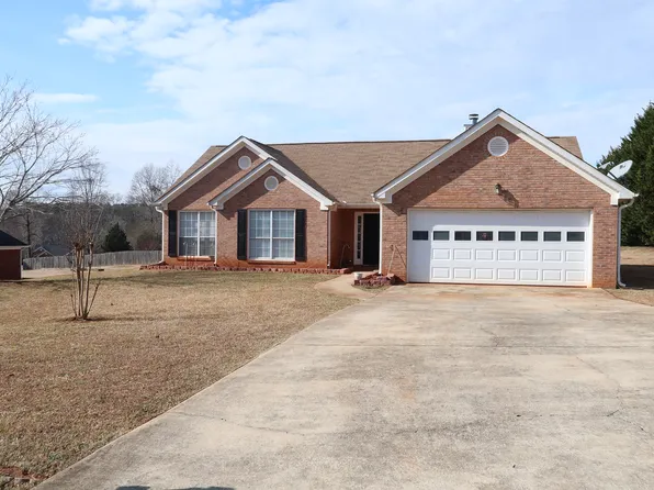 4540 Summerset Dr, Gainesville, GA 30507