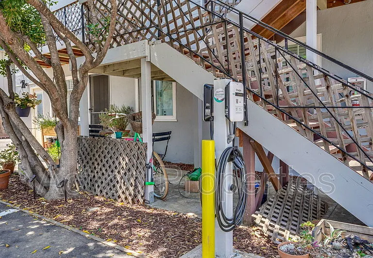 368 Camille Ct — Photo 18