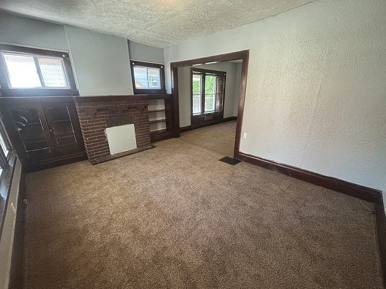 246 Wildwood Ave — Photo 3