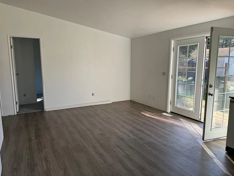 24306 46th Ave E — Photo 10