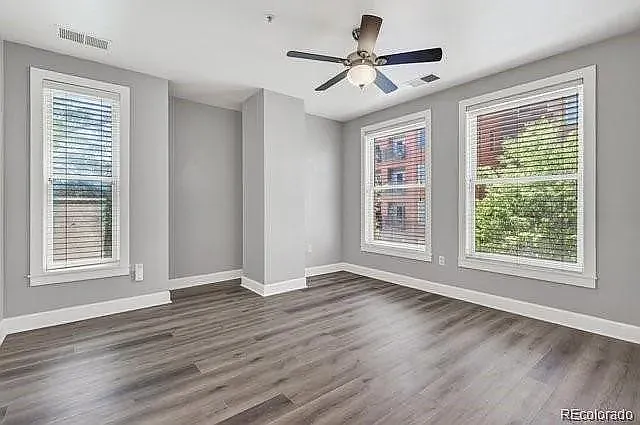 1631 N Emerson St #323 — Photo 24