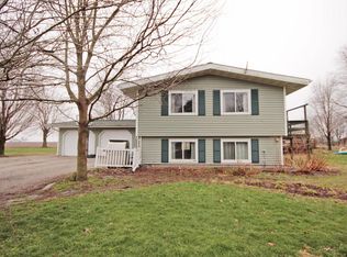 7369 Bethel Rd, Blue Mound, IL 62513