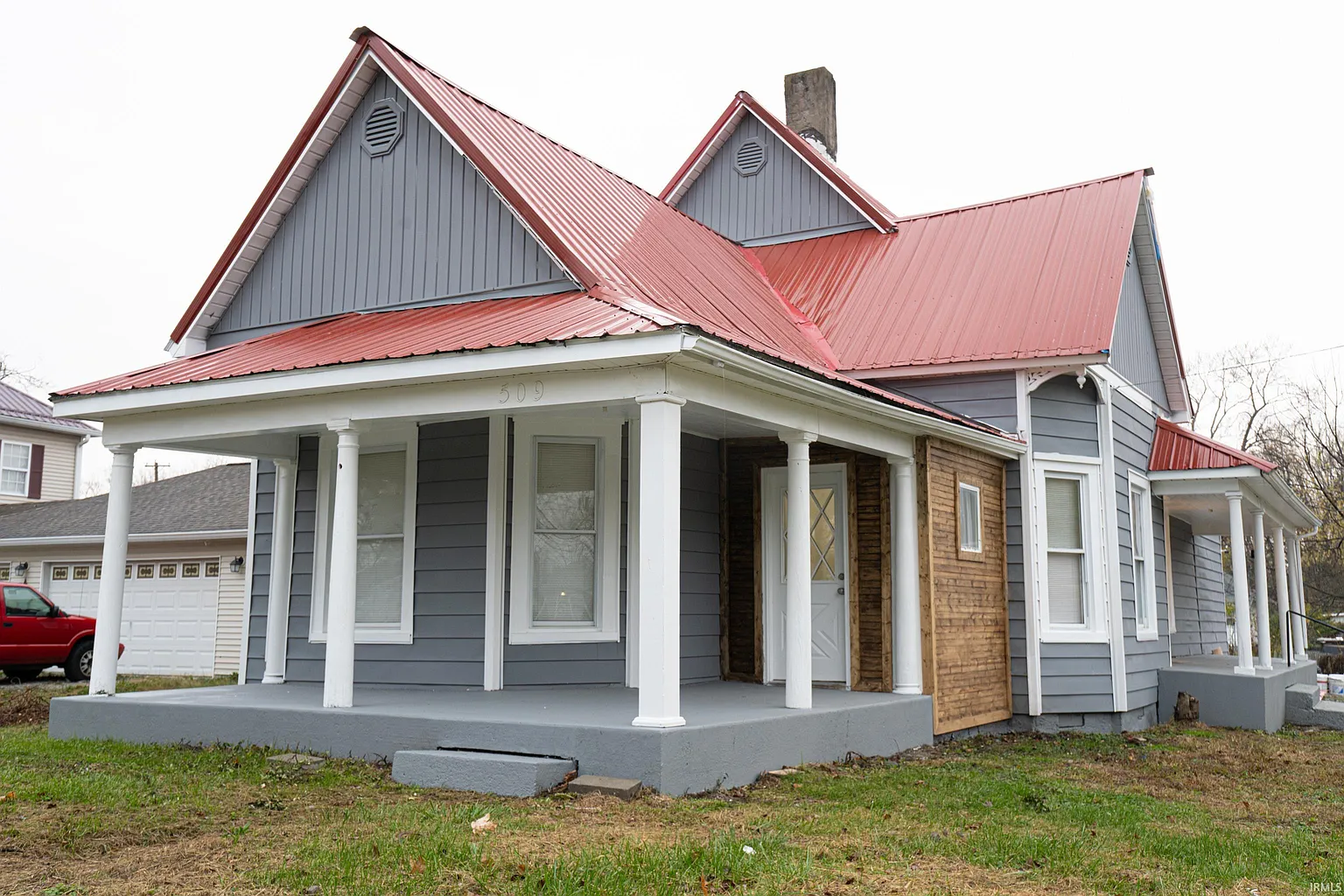 509 N Gill St photo 1