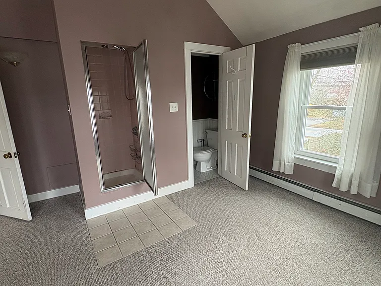 121 Sylvan St #C — Photo 12