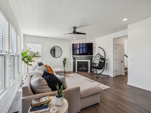 2nd image of 66244 Cold Mountain Dr