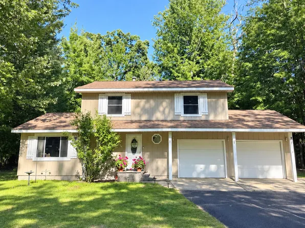 206 Rising Fawn Trl, Roscommon, MI 48653