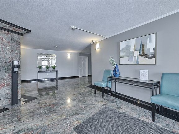 5th image of 151 Coolidge Ave APT 404