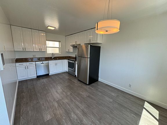 5th image of 2935 Clay St APT 3