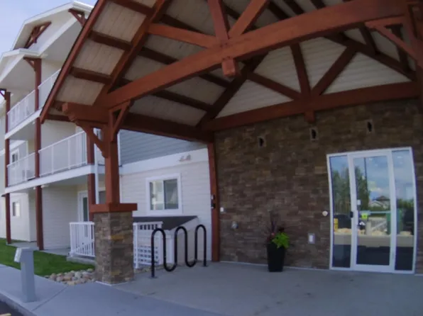 5580 35th St, Whitecourt, AB T7S 0G1