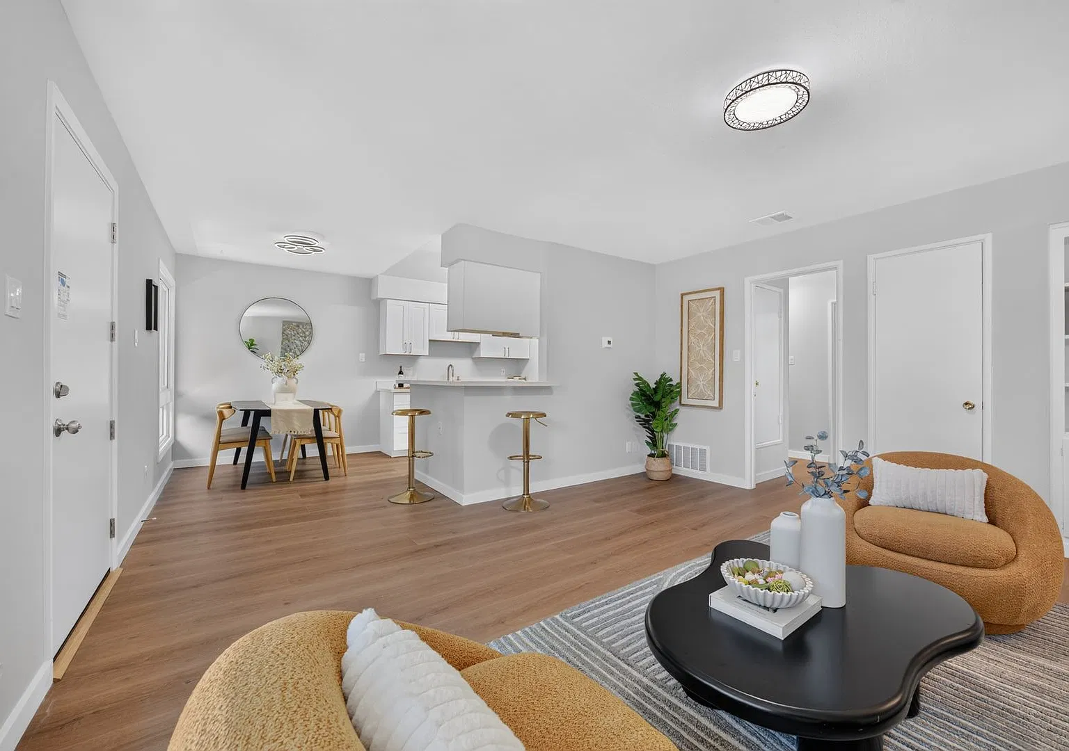 Beautifully Renovated 2-Bedroom, 2-Bath Condo in San Mateo | Top Floor | Covered Parking — Photo 1
