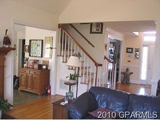 3rd image of 4116 Treetops Cir