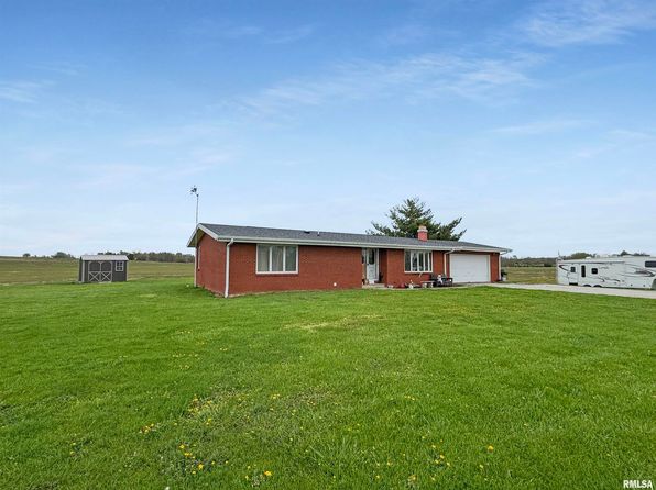 352-1315 East St, Versailles, IL 62378