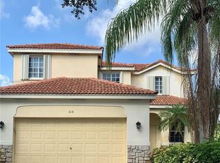 618 Willow Bend Rd, Fort Lauderdale, FL 33327