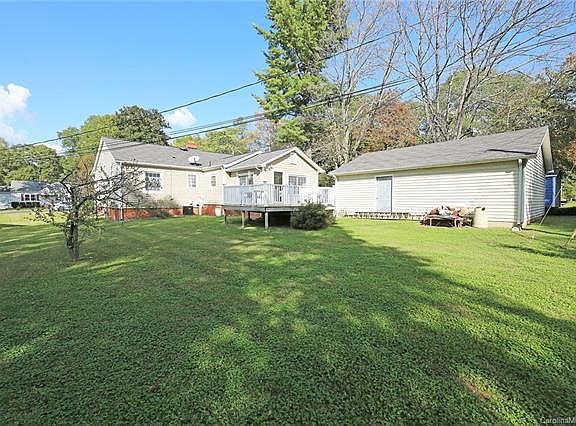 4th image of 1005 E 6th Ave