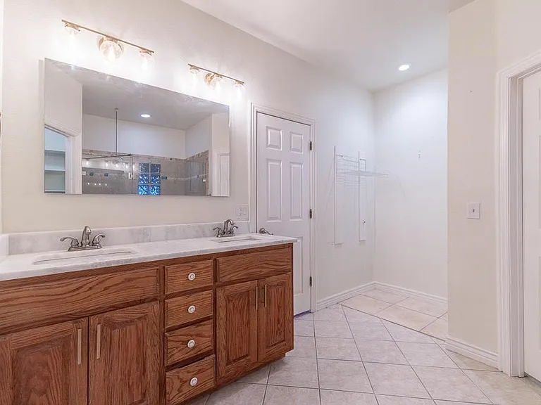 12842 Ruby Rd — Photo 16
