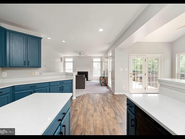 9333 Birch Cliff Dr — Photo 12