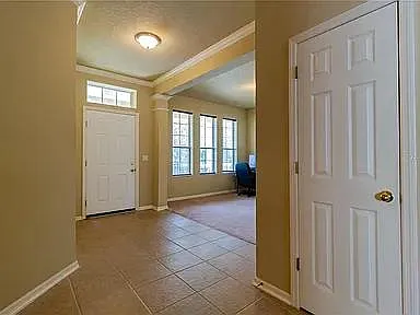 1475 Salisbury Dr — Photo 5