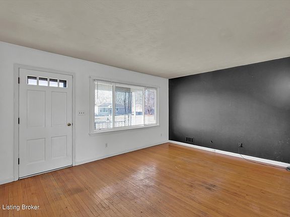 2nd image of 211 Chattanooga Ave