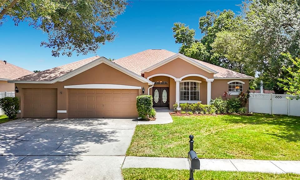 1st image of 2866 Duncan Tree Cir