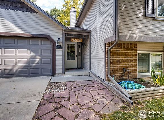 2nd image of 209 Redwood Cir