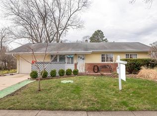 570 Morton St, Hoffman Estates, IL