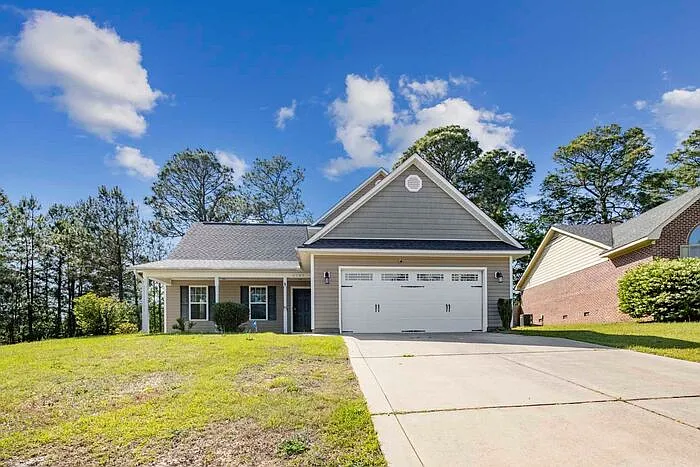 2105 Calista Cir — Photo 1