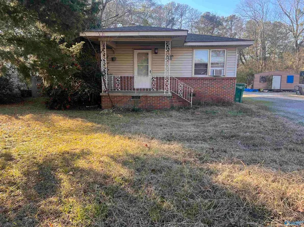 305 Lonesome Bend Rd, Glencoe, AL 35905