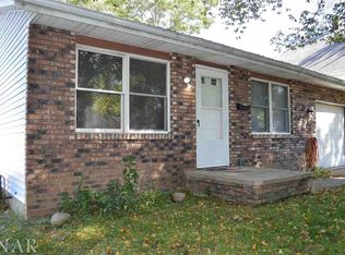 1309 W Elm St, Bloomington, IL