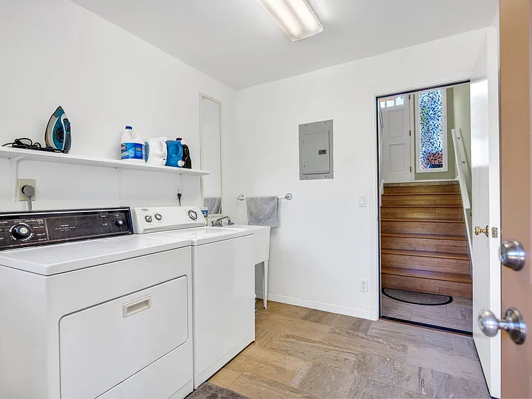2641 Moolio Pl — Photo 30